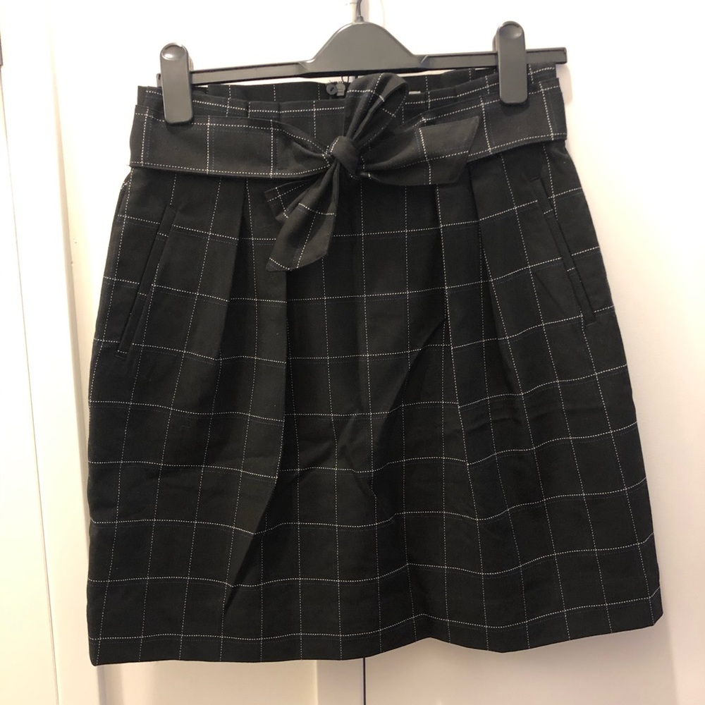 H&M Black Skirt